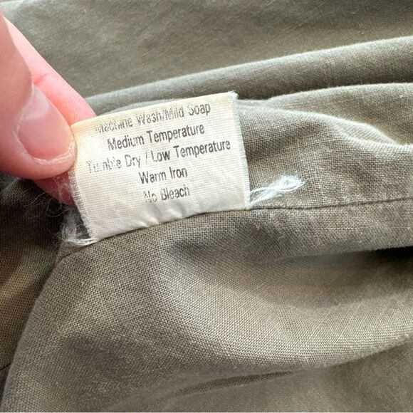 Vintage Orvis Fly Fishing Vest Tan Cargo Nylon Mesh Size L *flawed* - Picture 10 of 10